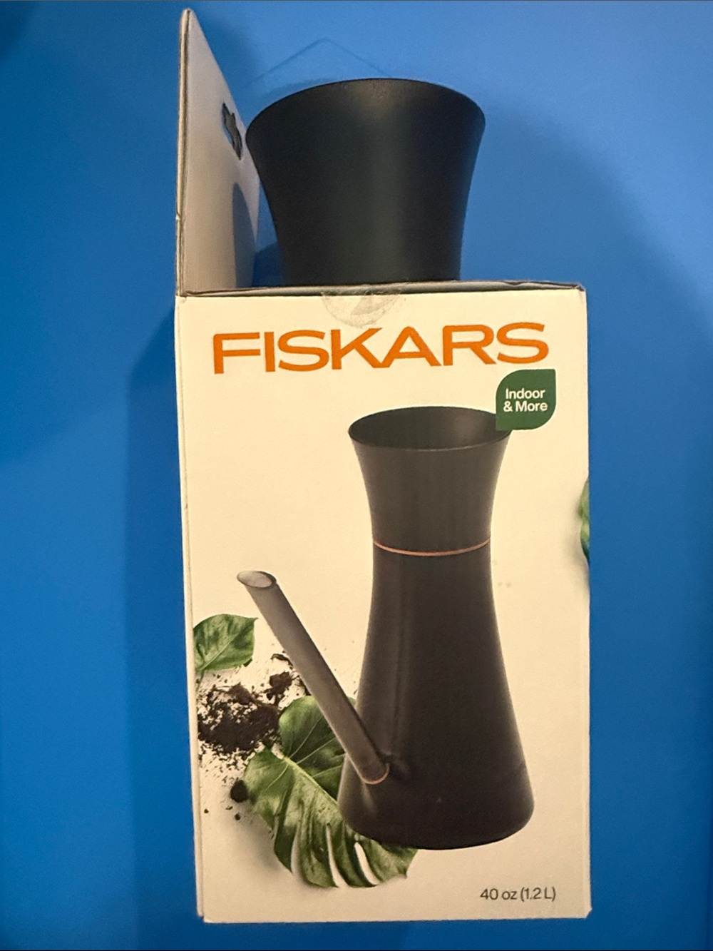 Fiskars Black Indoor Watering Can for Precise Pouring - Picture 4 of 4